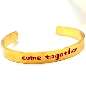 Trendy open Cuff ingraved Bracelet Bangle Simple Classic Inspirational .
